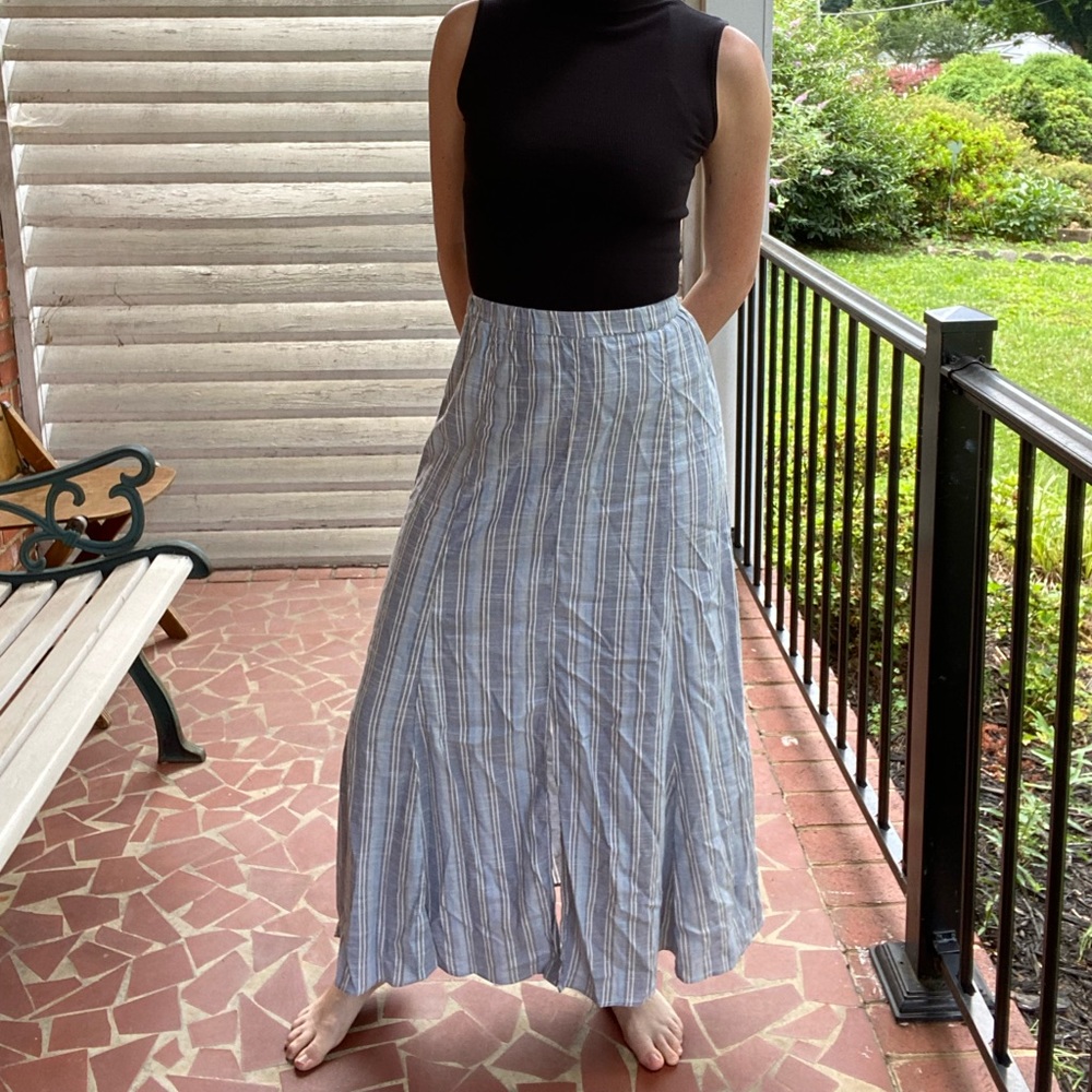 Maxi prairie skirt with elastic waist band